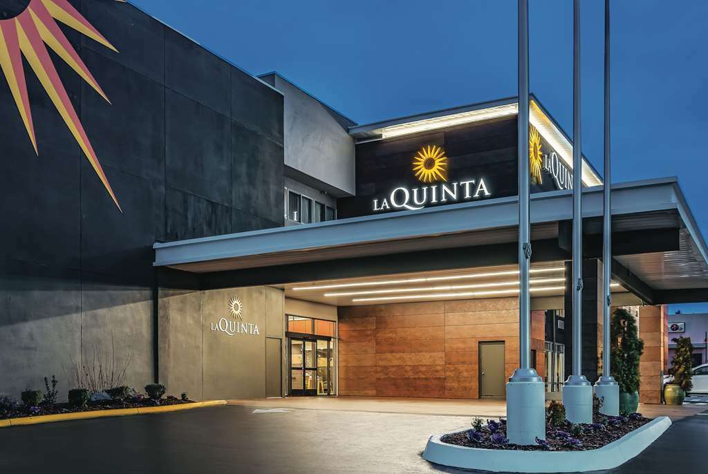 La Quinta By Wyndham Seattle Federal Way Hotell Exteriör bild